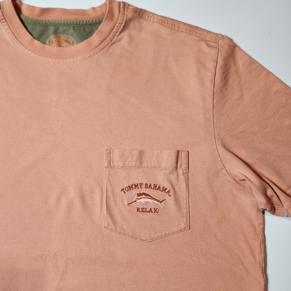 Tommy Bahama Men's Relax Soft Coral Short Sleeve Tee Sz Small